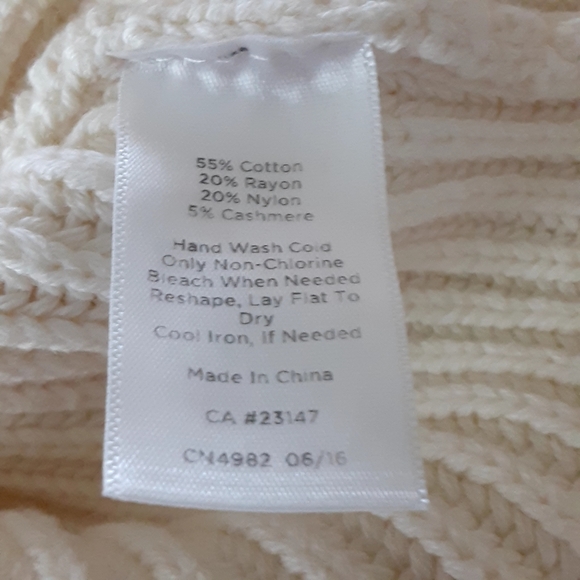 TALBOTS PETITES,  Cotton + Cashmere Blend, COWL NECK Cable Knit Small - Picture 4 of 6